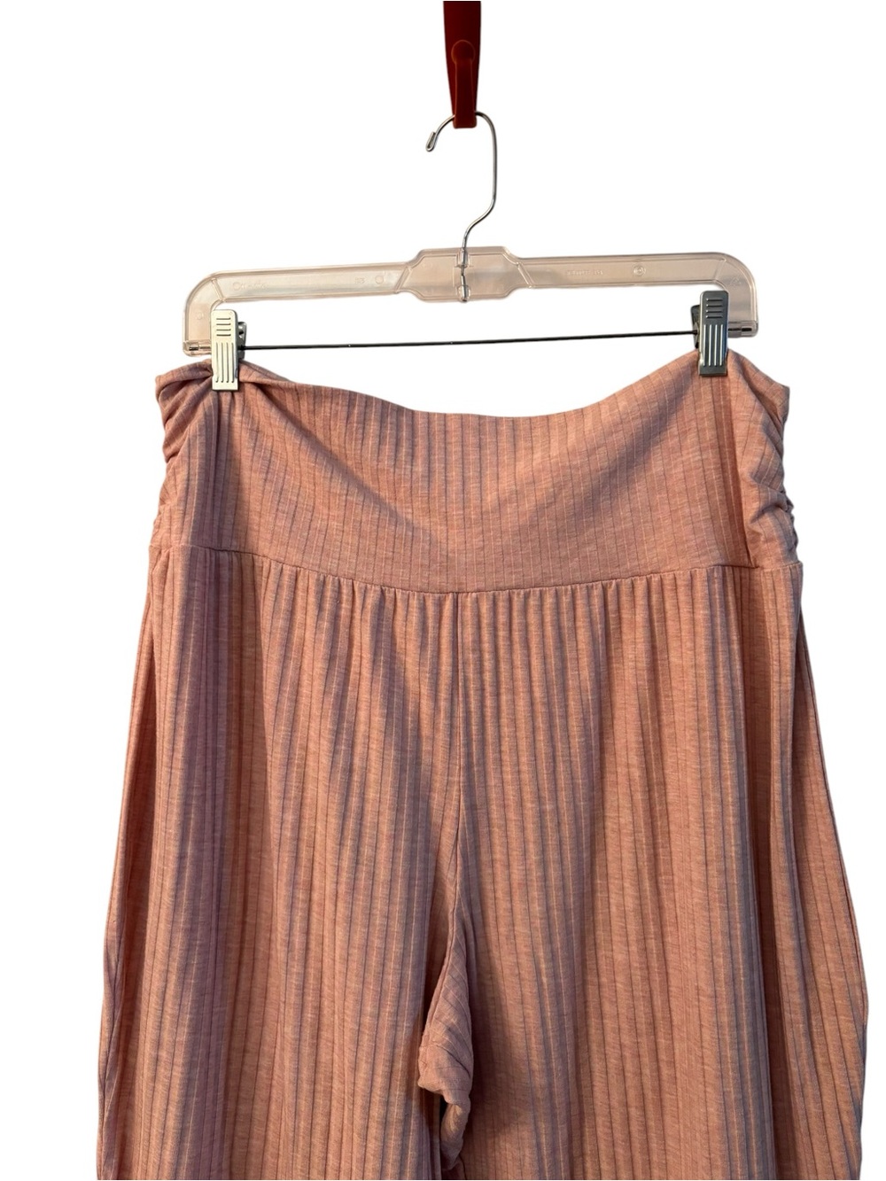 JOYSPUN Maternity Ribbed Two-Piece Set in Blush Pink L/XL - Picture 8 of 13